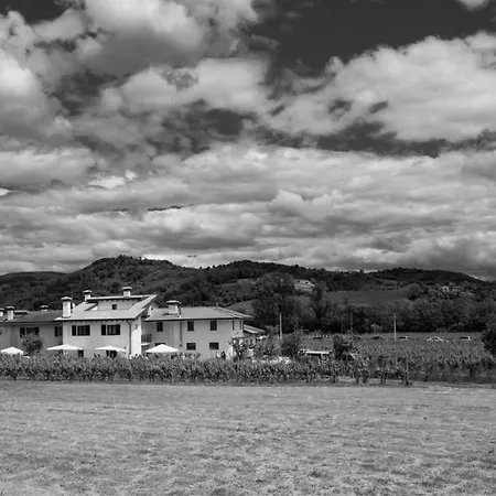 Alloggio per agriturismo Scribano *