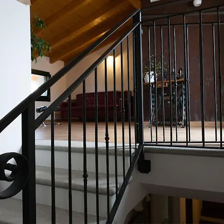 Alloggio per agriturismo Scribano Prepotto (Udine)